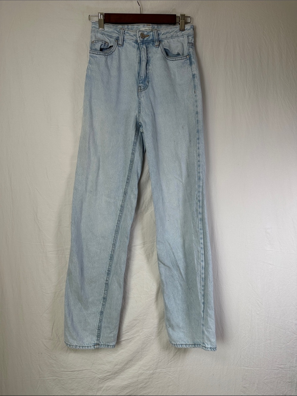 PacSun Light Wash Straight Leg Jeans for Women